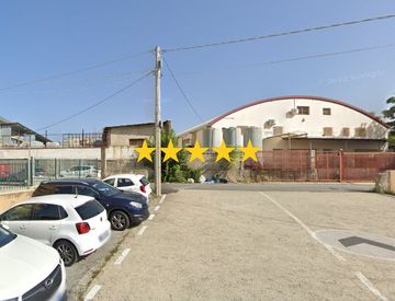Foto 1 di 37 - Quadrilocale in Vendita in Piazza Giacomo Matteotti a Catanzaro