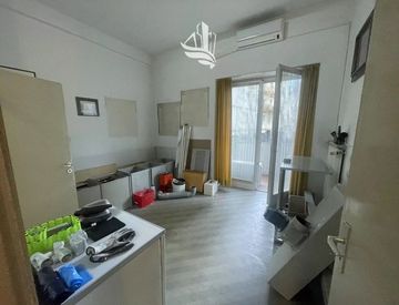Soggiorno - Trilocale in Vendita in Piazza delle Erbe a Bolzano