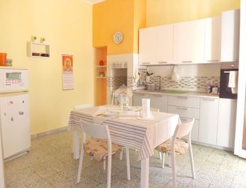 Soggiorno - Bilocale in Vendita in Corso Umberto I 141 a Bisceglie