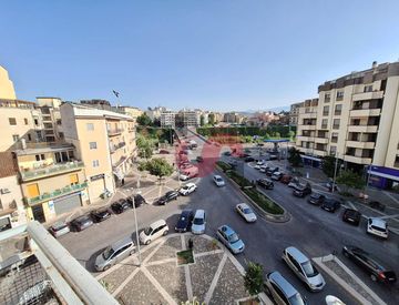 Vista - Quadrilocale in Vendita in Piazza Leonida Bissolati 5 /6 a Benevento