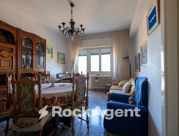 Soggiorno - Trilocale in Vendita in Via Menichini 2 a Catanzaro