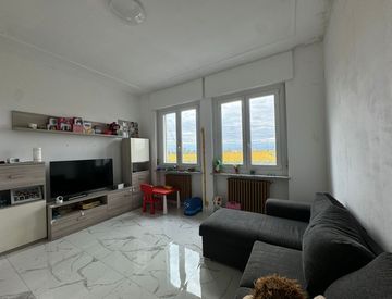 Soggiorno - Quadrilocale in Vendita in Via Bernardo Vittone 20 a Vercelli
