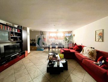 Soggiorno - Casa bifamiliare, trifamiliare in Vendita in zona Santa Caterina-Olmo a Sarzana