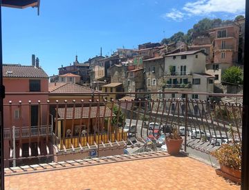 Terrazza - Casa indipendente in Vendita in Corso Verbone a Soldano