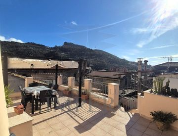 Terrazza - Quadrilocale in Vendita in Via della Chiesa 20 a Camporosso