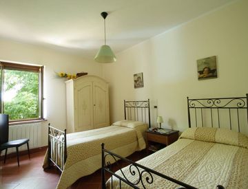 Camera da letto - Trilocale in Affitto in zona Ceppaiano a Crespina Lorenzana