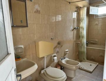 Bagno - Casa indipendente in Vendita in Via Guglielmo Marconi a Chiaramonte Gulfi