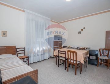 Soggiorno - Appartamento in Vendita in Corso John Fitzgerald Kennedy 65 a Chiaramonte Gulfi