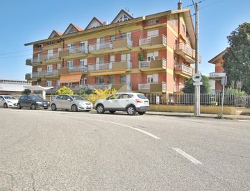 Foto 1 di 21 - Bilocale in Vendita in Via A. Pretti 2 a Livorno Ferraris
