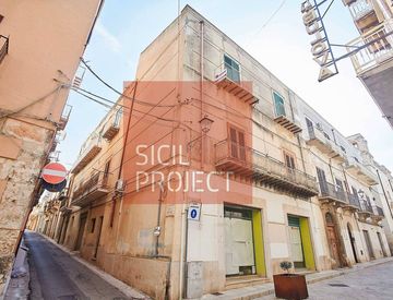 Foto 1 di 17 - Appartamento in Vendita in Via Girolamo Caruso a Alcamo