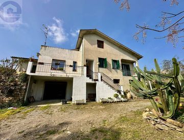 Foto 1 di 35 - Villa in Vendita in Strada Ciapà Zerba' 3 a Imperia