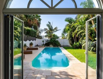 Giardino - Villa in Vendita in Viale del Progresso a Scicli