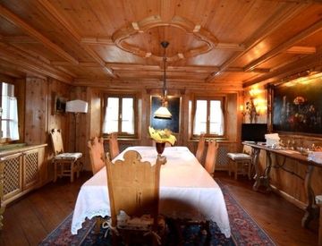 Soggiorno - Appartamento in Vendita in Località Val di Sopra a Cortina d'Ampezzo