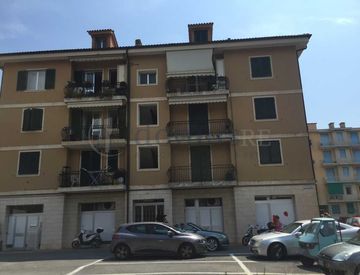 Foto 1 di 20 - Bilocale in Vendita in Piazza Martiri della Libertà 2 a Cervo