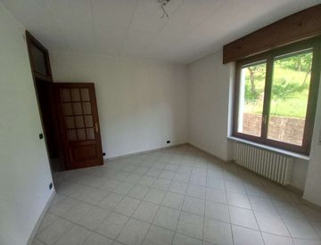 Soggiorno - Quadrilocale in Vendita in Via Romagnasco a Valduggia