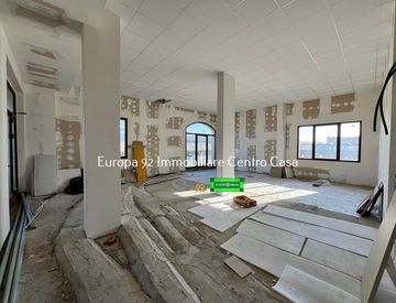 Foto 1 di 13 - Ufficio in Vendita in zona Figline Valdarno centro a Figline e Incisa Valdarno