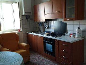 Cucina - Casa indipendente in Vendita in Vico II Guglia 4 a Cortale