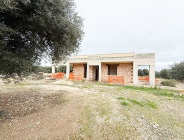 Facciata - Villa in Vendita in Contrada pezze monsigore a Fasano