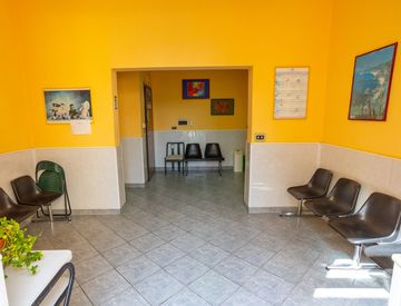 Soggiorno - Trilocale in Vendita in Via Enotria 95 a Reggio Calabria