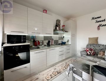 Cucina - Bilocale in Vendita in Via Aurelia a Riva Ligure