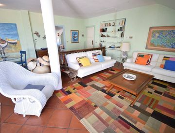Soggiorno - Quadrilocale in Vendita in Via Villa Contessa a Diano Castello