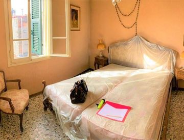 Camera da letto - Quadrilocale in Vendita in zona Centro a Perinaldo