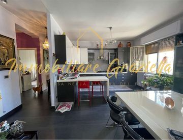 Cucina - Trilocale in Vendita a San Biagio della Cima