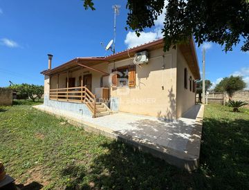 Foto 1 di 36 - Villa in Vendita in zona Casazze-Pellegrino a Santa Croce Camerina