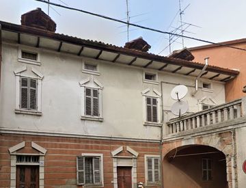 Foto 1 di 30 - Trilocale in Vendita in Via Martiri della Libertà 126 a Livorno Ferraris