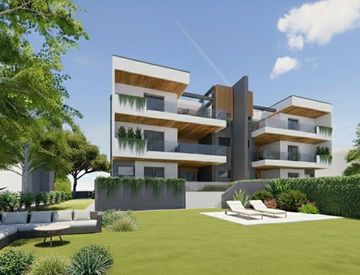Piscina - Appartamento in Vendita in Via Campo Degli Svizzeri 96 a Forlì