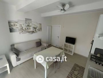 Soggiorno - Bilocale in Affitto in Via Gereschi Livia 21 a Pisa