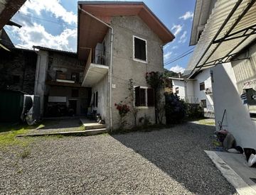 Foto 1 di 16 - Casa indipendente in Vendita in Via della Vecchia Barca a Quarona