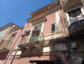Facciata - Casa indipendente in Vendita in Via Palestrina 42 a Lentini