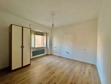 Stanza - Appartamento in Vendita in Via Nino Bixio 55 a Varese
