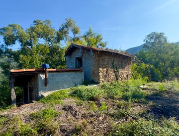 Foto 1 di 13 - Terreno edificabile in Vendita in Località Moglie a Perinaldo