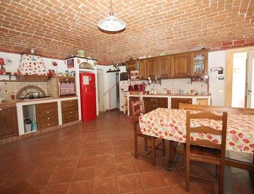 Cucina - Casa indipendente in Vendita in Via Circonvallazione 8 a Pertengo