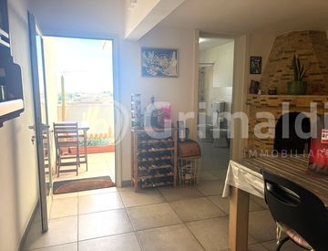Soggiorno - Casa indipendente in Vendita in Via Collina a Sannicola