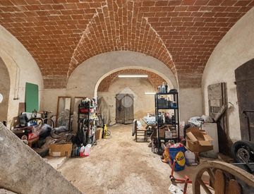 Stanza - Rustico, casale in Vendita in Via Pisana Livornese Nord a Collesalvetti