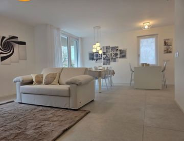 Soggiorno - Quadrilocale in Vendita in Viale Venezia a Udine