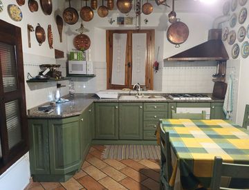 Cucina - Casa indipendente in Vendita in Via roma a Quarona