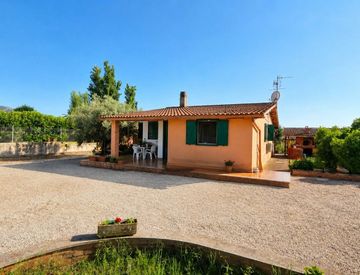Facciata - Villa in Vendita in Via Gonella 53 a Terracina