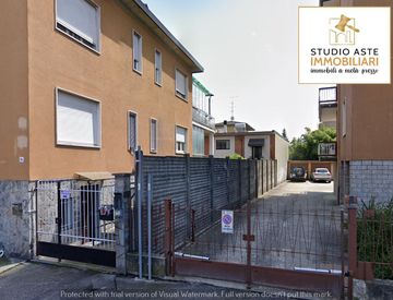 Facciata - Trilocale in Vendita in Via Alessandro Maragliano 12 a Voghera