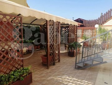 Terrazza - Trilocale in Vendita in Via Leonardo Da Vinci 10 a Margherita di Savoia