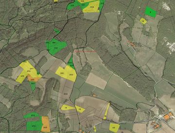 Foto 1 di 3 - Terreno agricolo in Vendita in Strada dei Montanari a Pellegrino Parmense