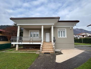 Facciata - Villa in Vendita in zona Centro a Nave