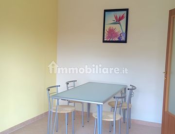 Soggiorno - Quadrilocale in Affitto in Via Angelo Battelli 25 a Pisa