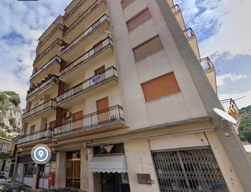 Foto 1 di 30 - Appartamento in Vendita in Via Fontana 505 a Modica