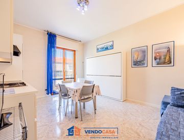 Soggiorno - Monolocale in Vendita in Via Generale Ardoino 142 a Diano Marina
