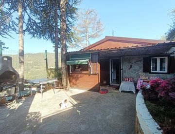 Foto 1 di 17 - Rustico, casale in Vendita in Strada della villa 9 a Seborga