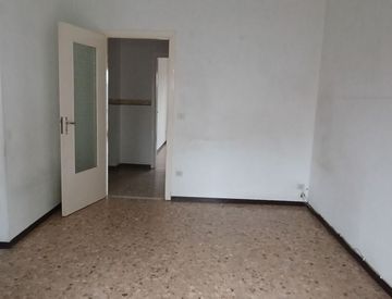 Stanza - Trilocale in Vendita in Viale IV Novembre 33 a Livorno Ferraris